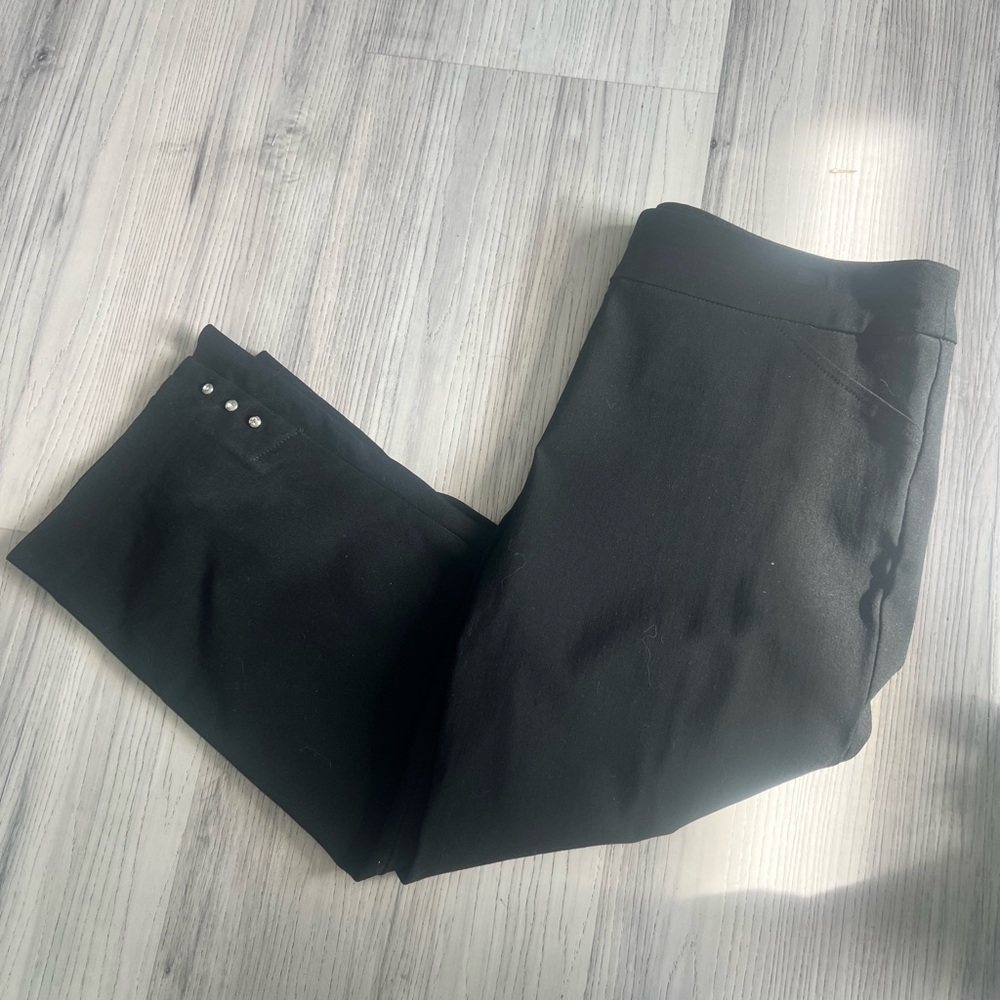 Counterparts Black Raynon Stretch Capris 4P